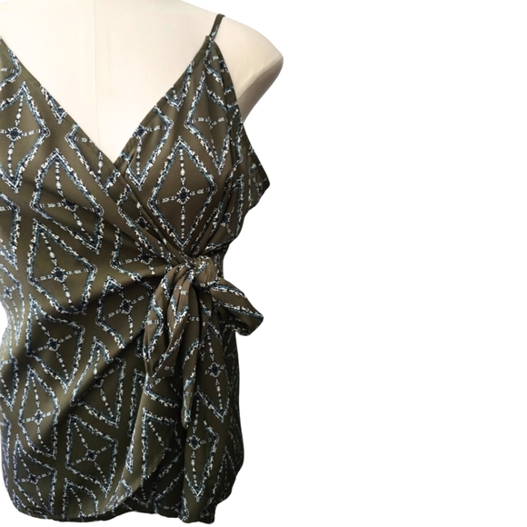 Allison Joy Evereve Green Printed Wrap Side Tie Tank Top Blouse Large - Picture 3 of 5